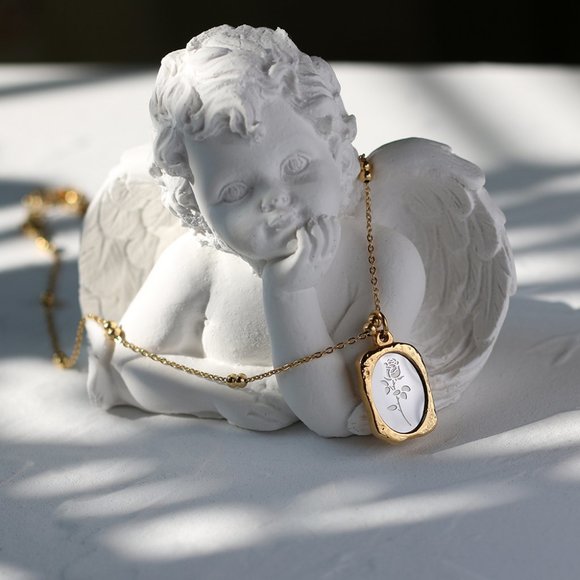 NEW 18K Gold Plated Vintage Retro Rose Flower Magic Mirror Square Necklace - Picture 2 of 10